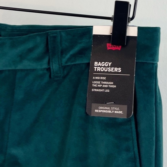 NWT Levi’s Baggy Velvet Trouser Pants in Dark Green - Picture 7 of 12